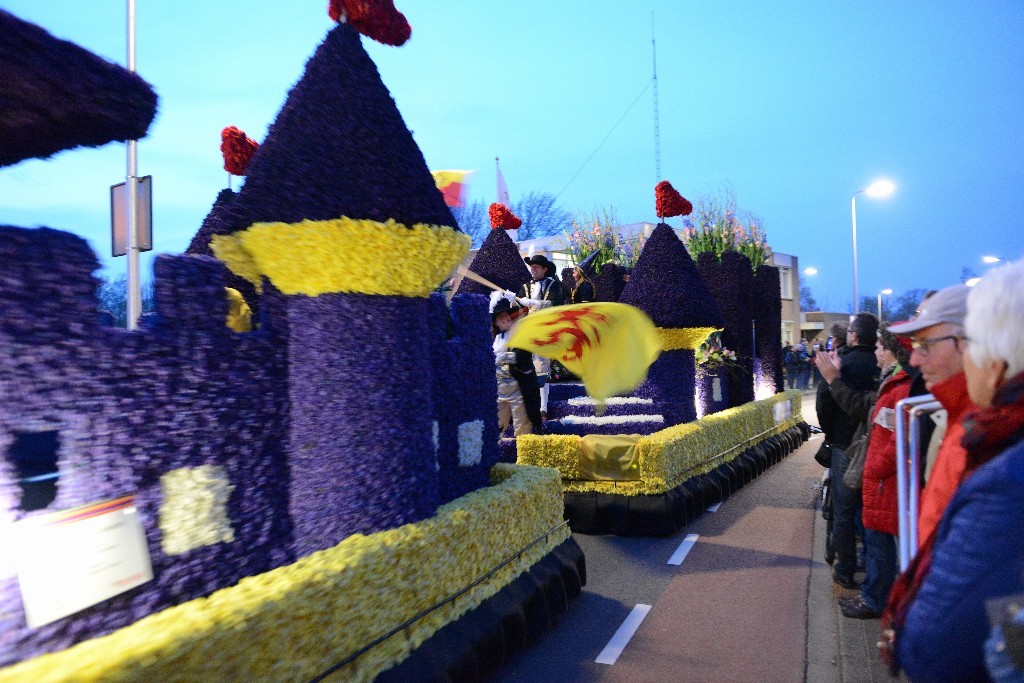 ../Images/Bloemencorso 2015 126.jpg